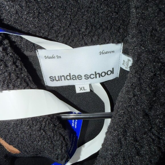 NWOT - Sundae School Milk Tea Boba Fleece (Size XL - RARE) - Picture 3 of 9